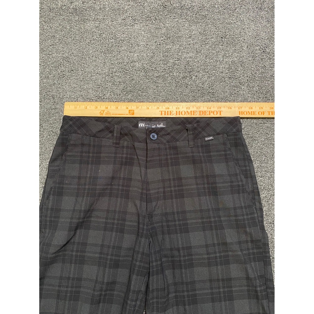 Travis Mathew Golf Shorts Gray Plaid Mens 32 Performance Stretch Flat Front Prep - Picture 2 of 6